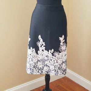 Brand New Blk & White Straight Skirt 3X